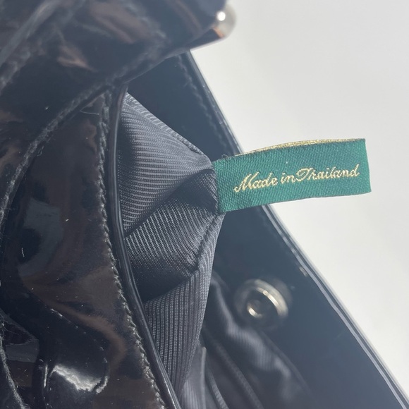 Lauren Ralph Lauren Purse Black Patent Leather Lined Inside and Outside Pockets - Picture 12 of 13